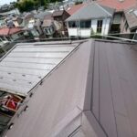 川口市青木にて屋根修理　〈コロニアルからスーパーガルテクトへカバー工法〉 施工後