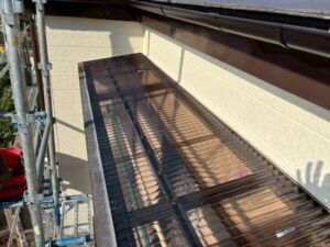 川口市にて屋根修理〈波板の交換工事〉 | 川口市屋根工事店